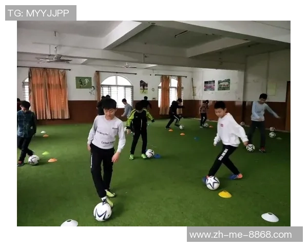 足球幼儿体操的乐趣与健康成长之路探讨 足球幼儿体操的乐趣与健康成长之路探讨